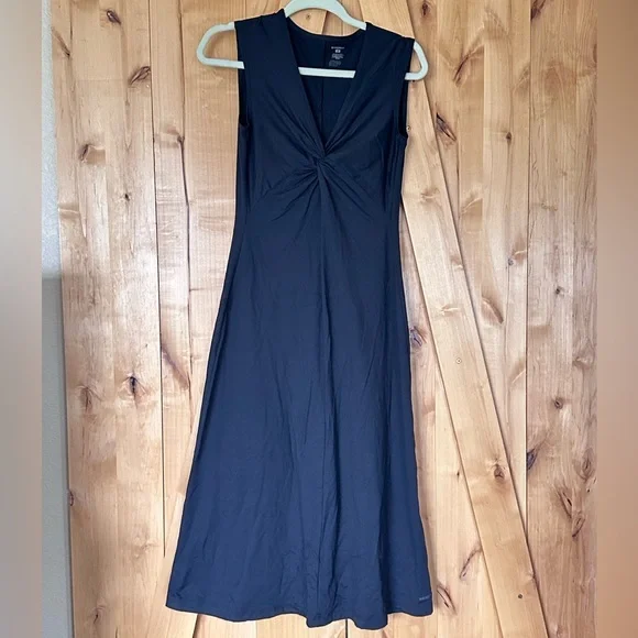 knee length dresses for ladies Patagonia Women's Garden Island Dress main image 1